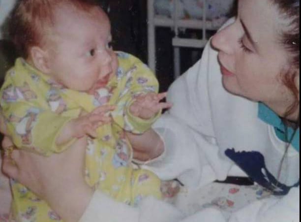 Jackie McGuigan with baby daughter Leanne in 1998